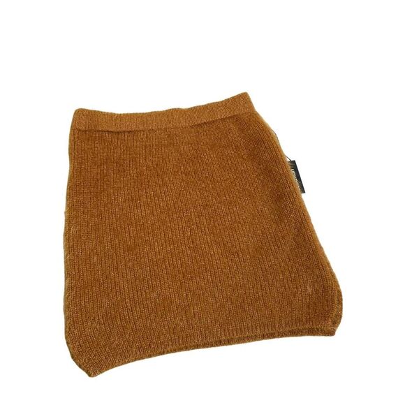 Callahan Knitwear Revolve Genny Mini Skirt Amber Glow Fuzzy Size Large - Picture 6 of 10